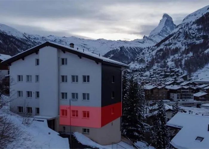 Snowball, Modern, Cosy, Matterhorn Views ツェルマット