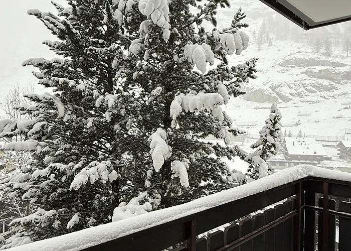 Snowball, Modern, Cosy, Matterhorn Views アパート ツェルマット