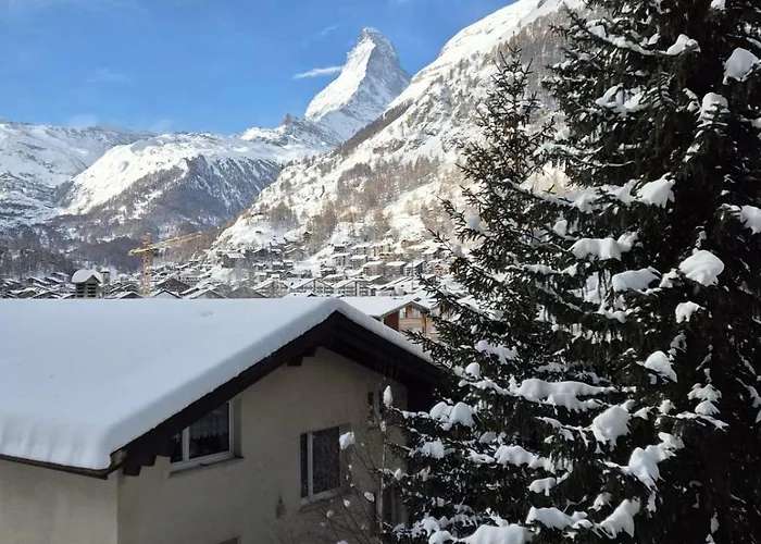 Snowball, Modern, Cosy, Matterhorn Views ツェルマット